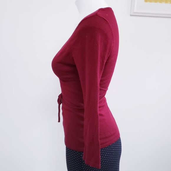 Forever 21 faux wrap sweater blouse, red, small - Picture 4 of 9